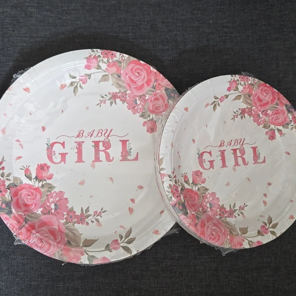 💥NWOT Baby Girl Cups & Plates Set 25 Pc.